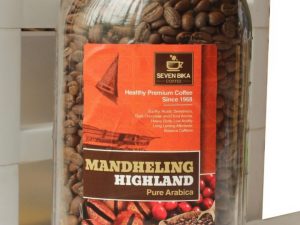 SEVEN BIKA MANDHELING HIGHLAND ‘COFFEE IN THE BOTTLE’  [BEANS / GROUND] 700 GR